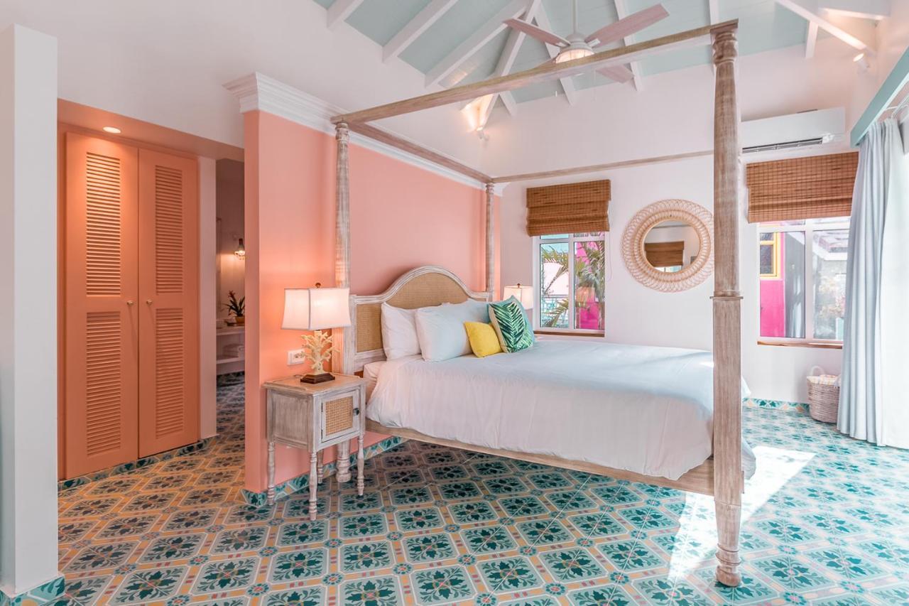 Boardwalk Boutique Hotel Aruba - Adults Only パームビーチ エクステリア 写真