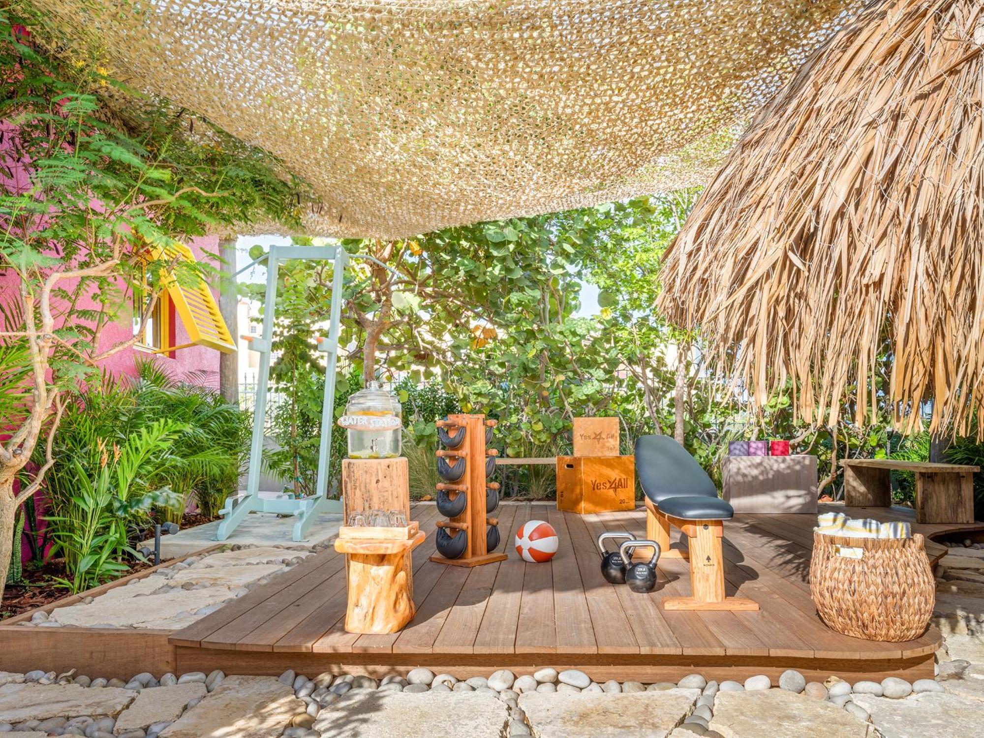 Boardwalk Boutique Hotel Aruba - Adults Only パームビーチ エクステリア 写真