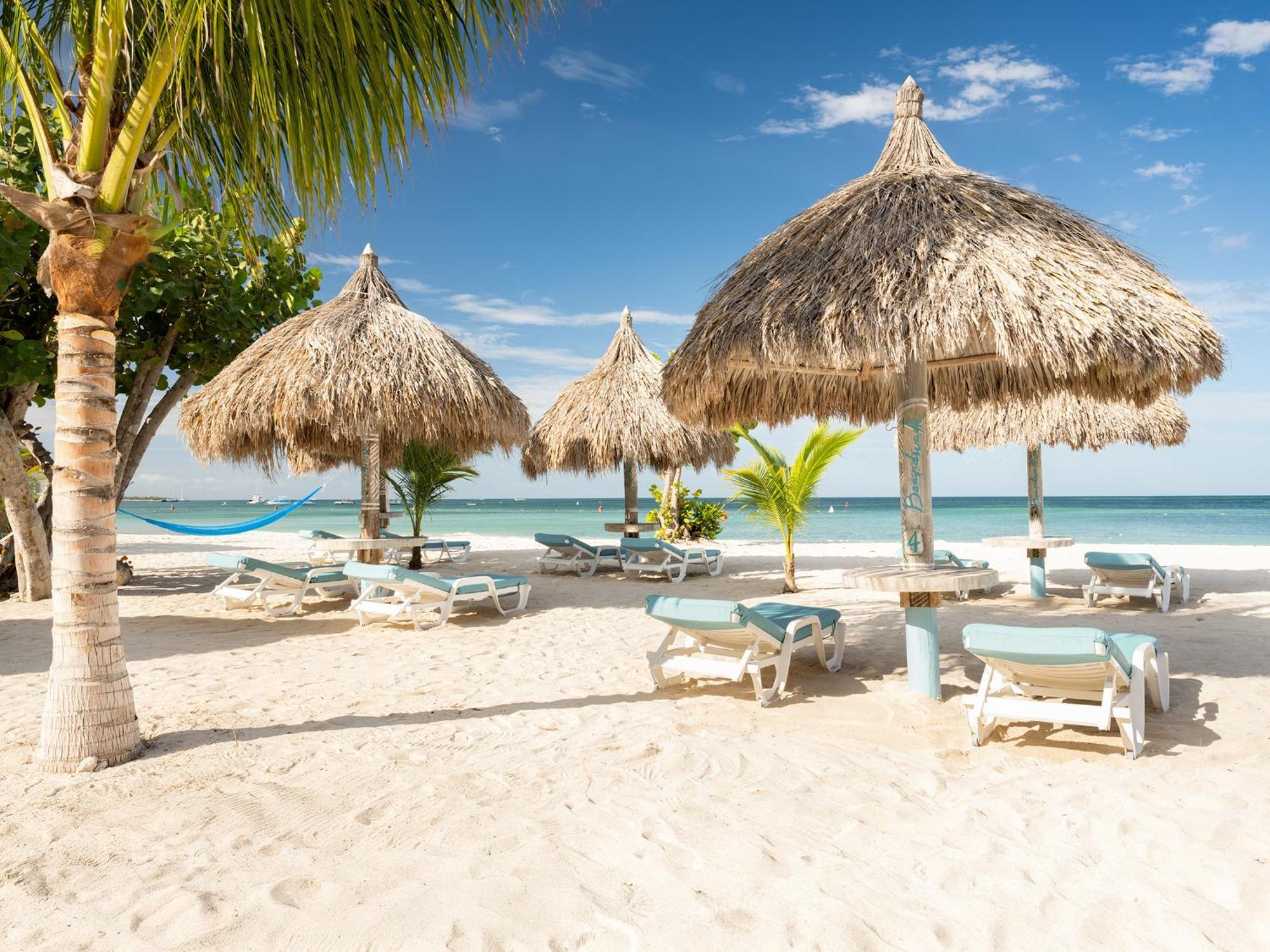 Boardwalk Boutique Hotel Aruba - Adults Only パームビーチ エクステリア 写真
