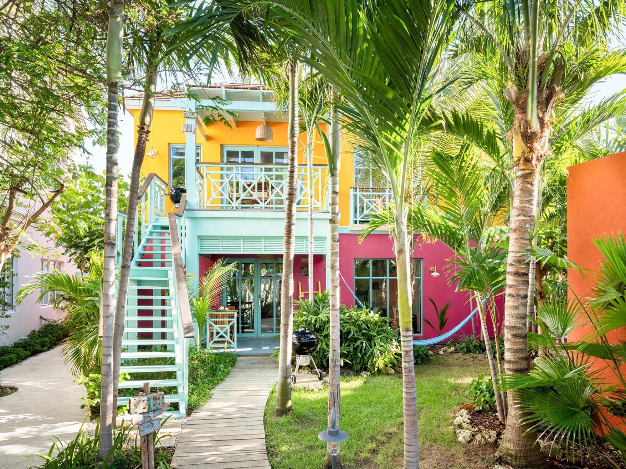 Boardwalk Boutique Hotel Aruba - Adults Only パームビーチ エクステリア 写真